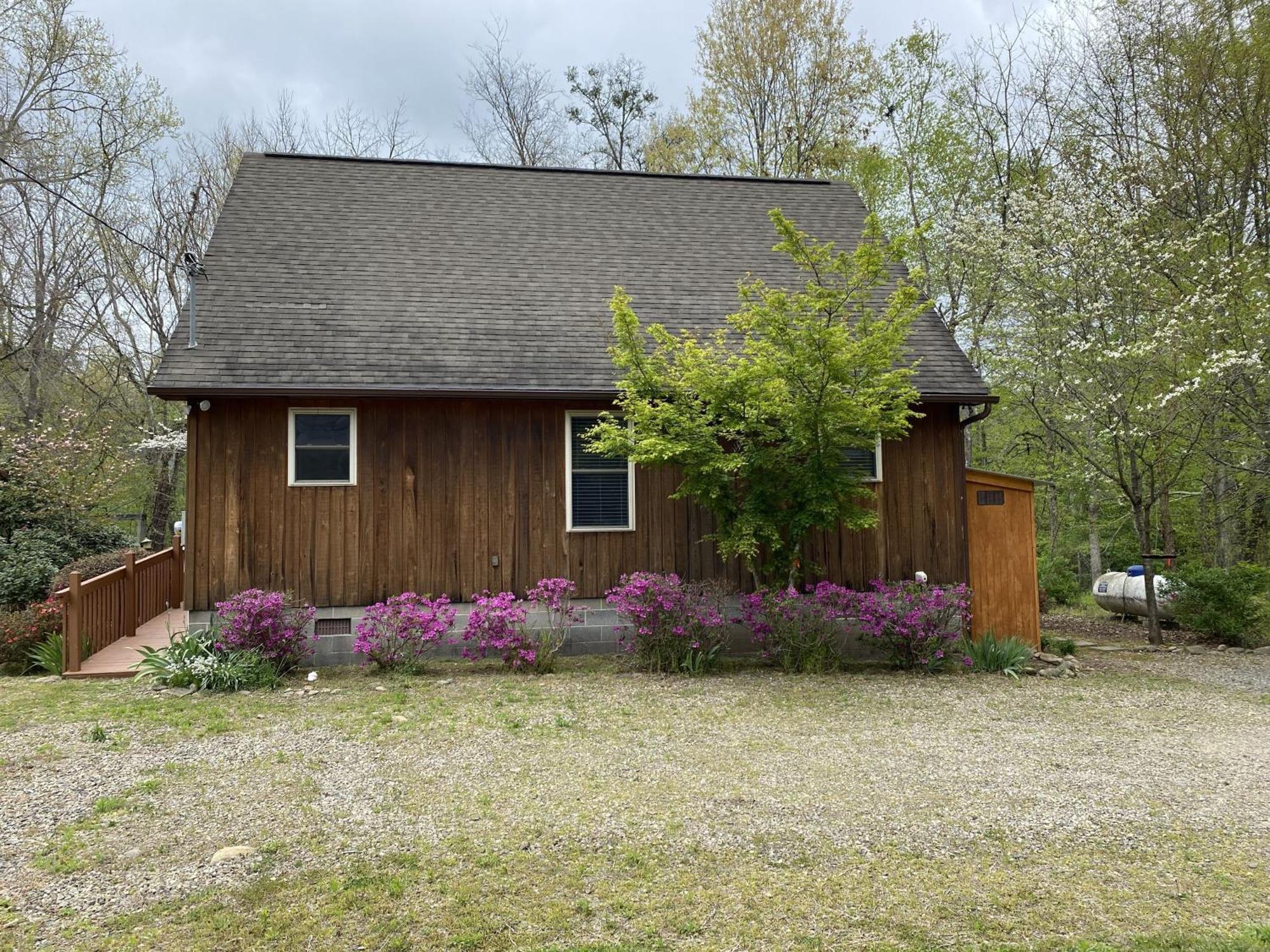 Gray'S Place On Cosby Creek - 2 Bedrooms, 2 Baths, Sleeps 6 Home Exterior foto