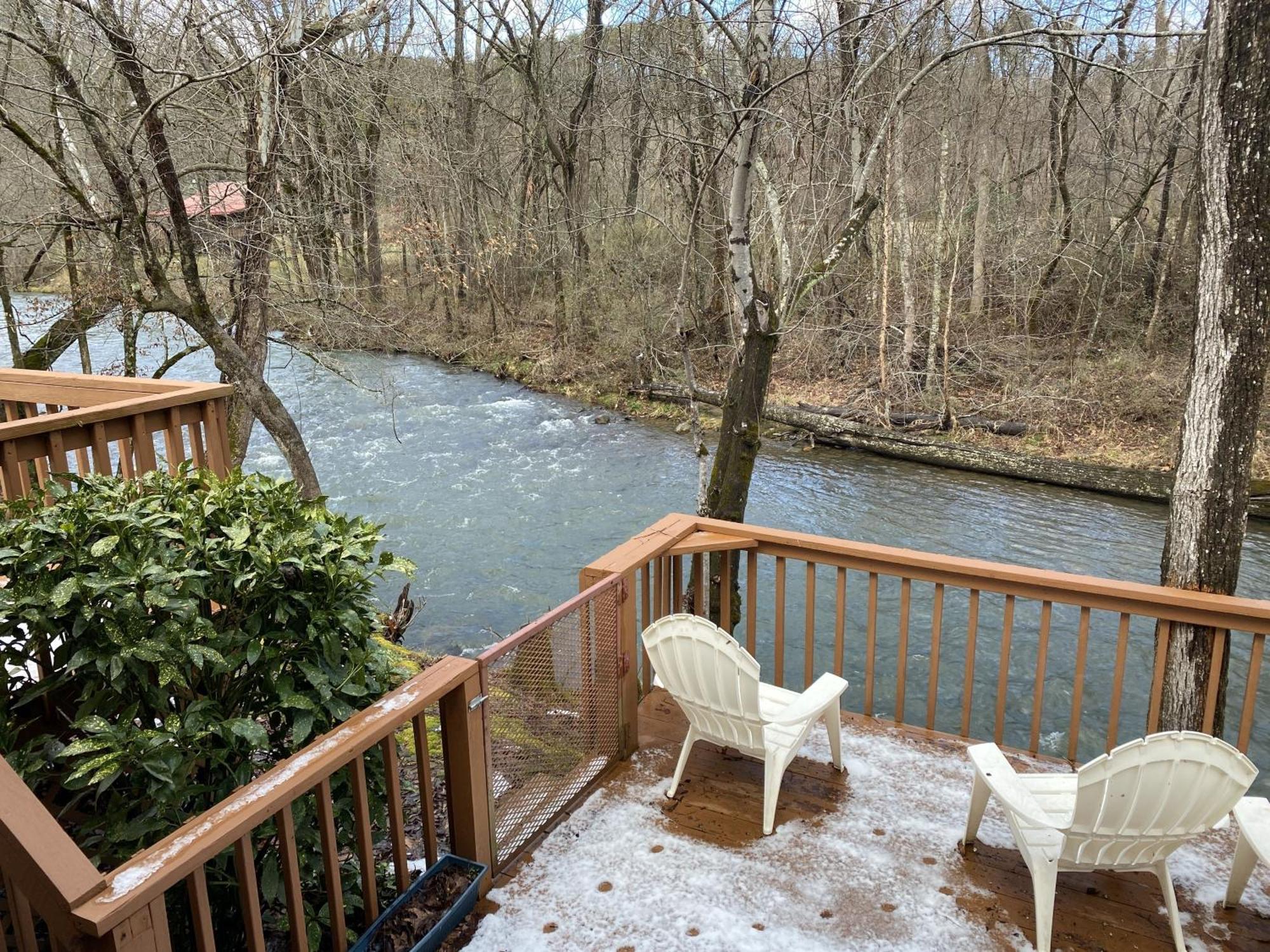 Gray'S Place On Cosby Creek - 2 Bedrooms, 2 Baths, Sleeps 6 Home Exterior foto